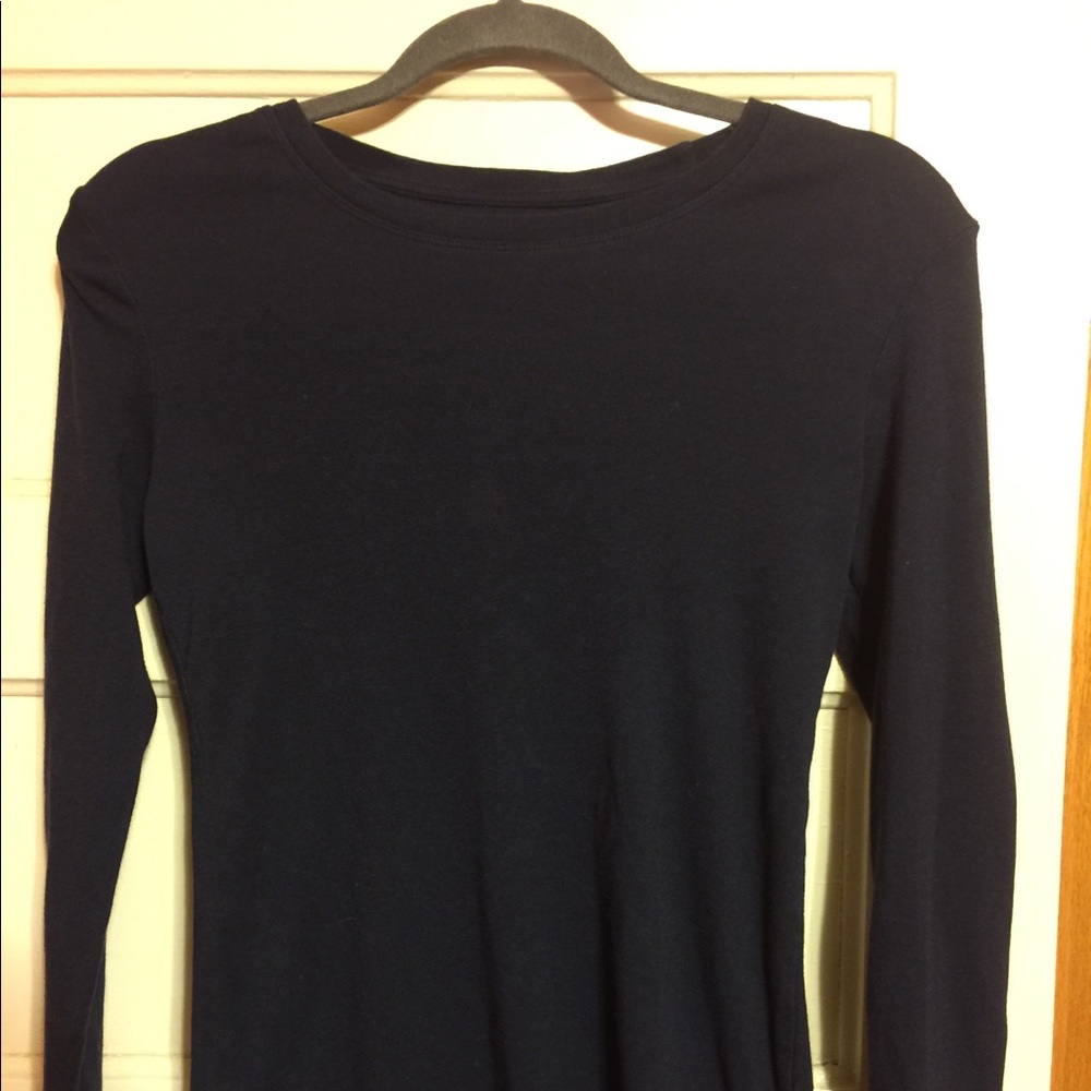 Navy long sleeve shirt